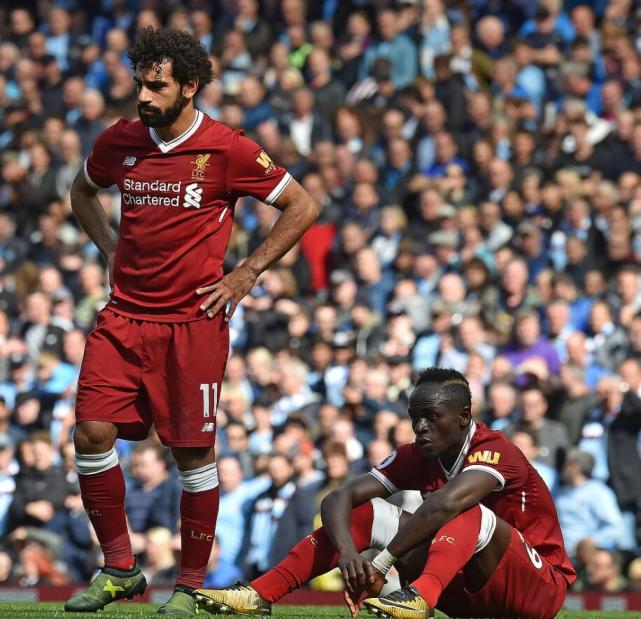 巴萨绝地反击拜仁，阿奎罗一己之力扛起全队